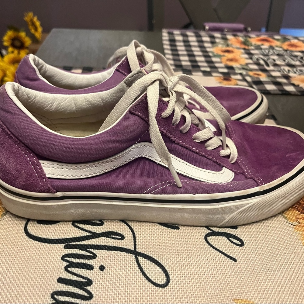 Vans Women's Violet and White Sneakers